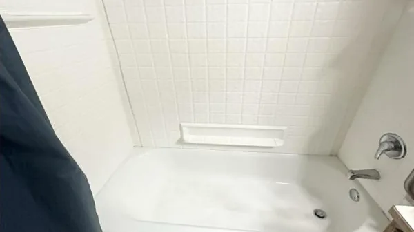 Bathroom tub after cleaning